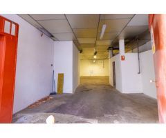 Local comercial en zona céntrica (opción convertir en vivienda/s)