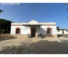 PARCELA DE 2000M2 CON CASA DE UNA PLANTA Y NAVE