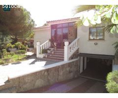 Chalet independiente en Villalbilla Urbanización Zulema