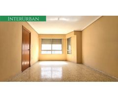 EXCLUSIVA INTERURBAN – Piso amplio y luminoso en Llíria, zona San Francesc