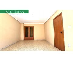 EXCLUSIVA INTERURBAN – Piso amplio y luminoso en Llíria, zona San Francesc