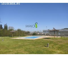 Espectacular Chalet en Vilanova del Vallès con Piscina cou