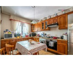 Chalet en Venta en Villa del Prado, Madrid
