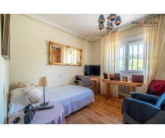 Chalet en Venta en Villa del Prado, Madrid
