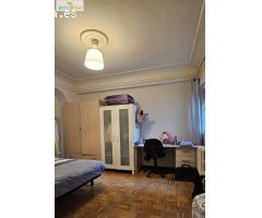 Amplio piso-Techos altos CALLE FLORIDA-Mucho Potencial-100m2-4 hab-2baños