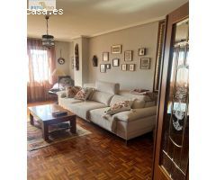EN EXCLUSIVA-BONITA Y AMPLIA VIVIENDA EN PORTAL DE FORONDA-Exterior y Esquina- 91 m2-2 Ascensores
