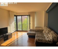 Piso 93m2 en Urbanización-Jardin privado-Calle Baiona-Totalmente Exterior-Garaje y Trastero incluido