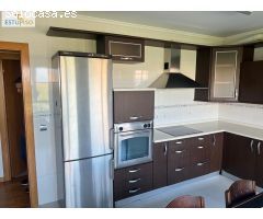 Piso 93m2 en Urbanización-Jardin privado-Calle Baiona-Totalmente Exterior-Garaje y Trastero incluido