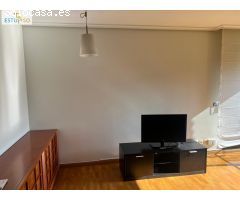 Piso 93m2 en Urbanización-Jardin privado-Calle Baiona-Totalmente Exterior-Garaje y Trastero incluido