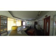 Se vende local comercial en Santoña