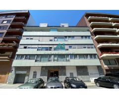 Local comercial en Venta en Torrelavega, Cantabria