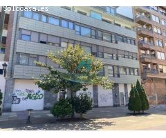 Local comercial en Venta en Torrelavega, Cantabria