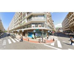 Se vende local comercial en Bilbao