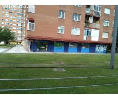 Se vende local comercial en Vitoria