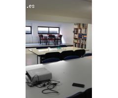 Se vende local en Santander