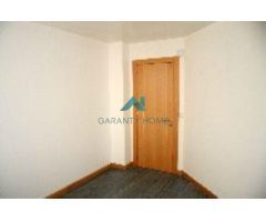 Se vende local en Santander