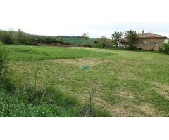 Se  vende terreno urbano en la Puebla de Arganzón