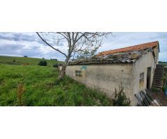 Se vende cabaña para reformar con terreno en Beranga