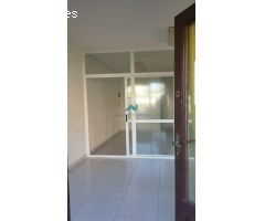 Se vende local comercial en Laredo
