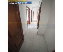 GRAN VIVIENDA CENTRICA CON PATIO Y BALCÓN TERRAZA