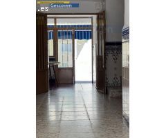 VIVIENDA PLANTA BAJA CON DOS GRANDES PATIOS Y POSIBILIDAD DE GARAJE