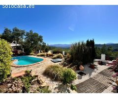 Casa unifamiliar aislada con casa de invitados en venta en Iznajar