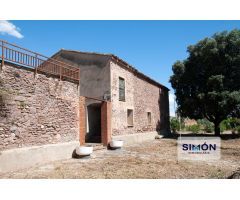 ¡Exclusiva TORRE en Manresa, tranquila, privada y excelentes vistas a Montserrat!