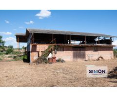 ¡Exclusiva TORRE en Manresa, tranquila, privada y excelentes vistas a Montserrat!