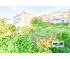 Fantástica parcela para construïr una casa con sotano, jardín, dos pisos con terraza y buahrdilla!