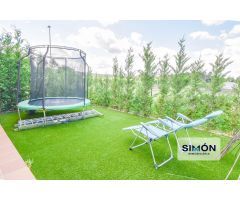 Fantástica casa en Artés, con piscina cubierta, jardín, terraza y 4 habitaciones en muy buena zona