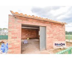 Gran oportunidad de terreno urbano de 195m² en Manresa ¡A tan solo 10 minutos de la ciudad!