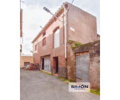 Edificio de 213 m2 contruidos con múltiples funcionalidades y céntrico!