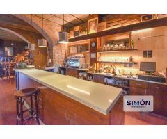 ¡Oportunidad única de local de Restaurante Pizzeria de 177m², muy bien ubicado y con terraza