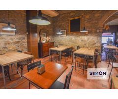 ¡Oportunidad única de local de Restaurante Pizzeria de 177m², muy bien ubicado y con terraza