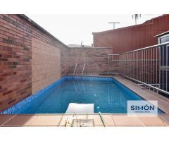 Casa grande con piscina. El hogar que siempre soñaste, te espera!
