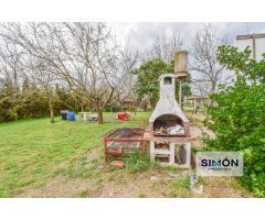 Masía en Sant Fruitós de Bages, en muy buen estado, con 2.350m2 10 hab y gran terreno exterior!
