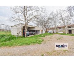 Masía en Sant Fruitós de Bages, en muy buen estado, con 2.350m2 10 hab y gran terreno exterior!