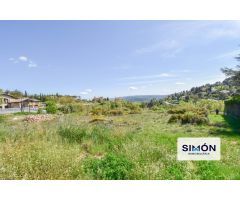 Parcela de 884 m² – Entorno tranquilo y natural con espectaculares vistas