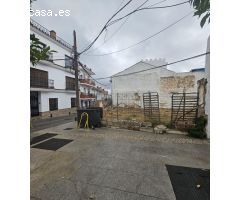 Solar urbano en Alozaina