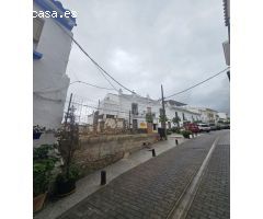 Solar urbano en Alozaina