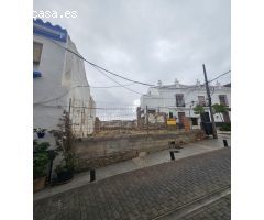 Solar urbano en Alozaina