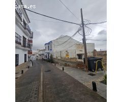 Solar urbano en Alozaina