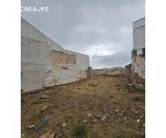 Solar urbano en Alozaina