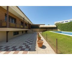 Chalet pareado en venta en Avda de Europa