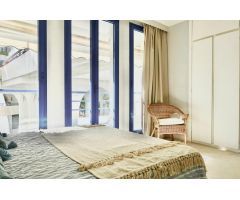 Elegante Apartamento en Primera Línea en el Centro de Marbella