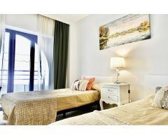 Elegante Apartamento en Primera Línea en el Centro de Marbella