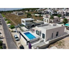 VILLAS DE OBRA NUEVA EN UN NIVEL EN POLOP!!!