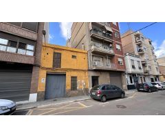 CASAS Y ALMACEN PARA DERRIBAR Y CONSTRUIR EDIFICIO