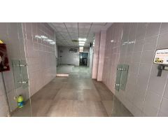 EXCELENTE LOCAL COMERCIAL EN PRIMERA LINEA
