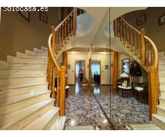 MAGNIFICA CASA EN SILLA CON 6 HABITACIONES